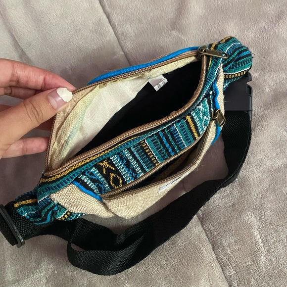 NATURAL HEMP BLUE BELT BAG/ WAIST BAG - Picture 4 of 6